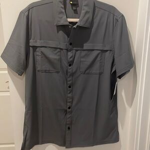NWT Zella short sleeve shirt Grey Magnet size medium